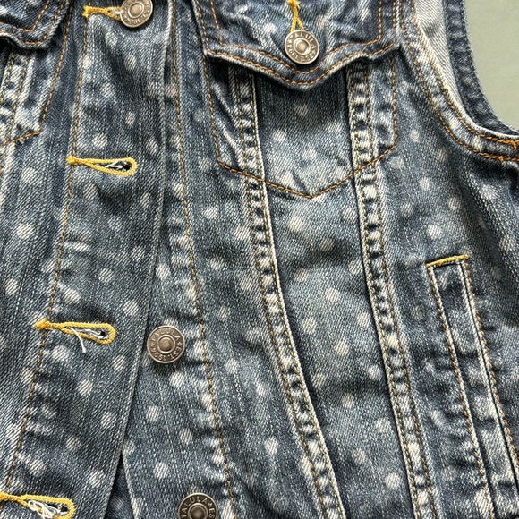 Aritzia Denim Vest - Picture 4 of 6
